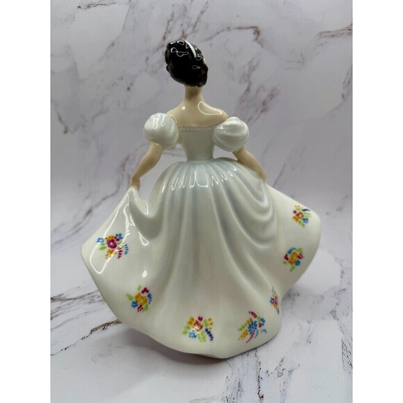 Royal Doulton “Kate”  HN 2789, 1977,  Windblown Floral Dress, stunning - Picture 3 of 15